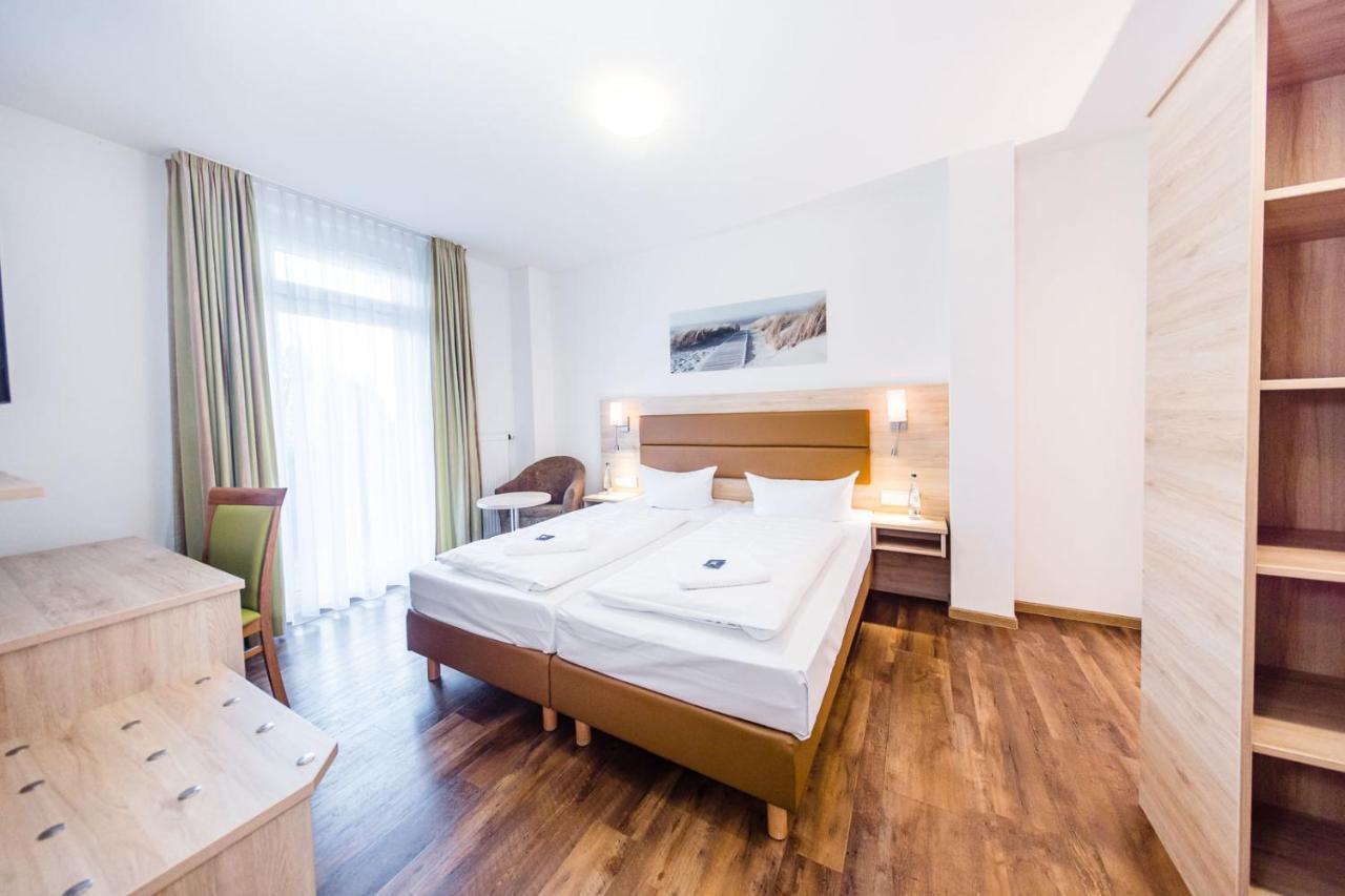 Landhotel Kueffner Pfedelbach Exteriör bild
