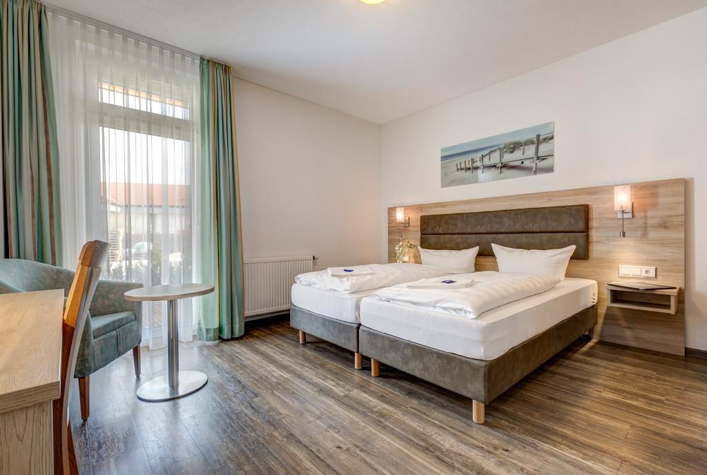 Landhotel Kueffner Pfedelbach Exteriör bild