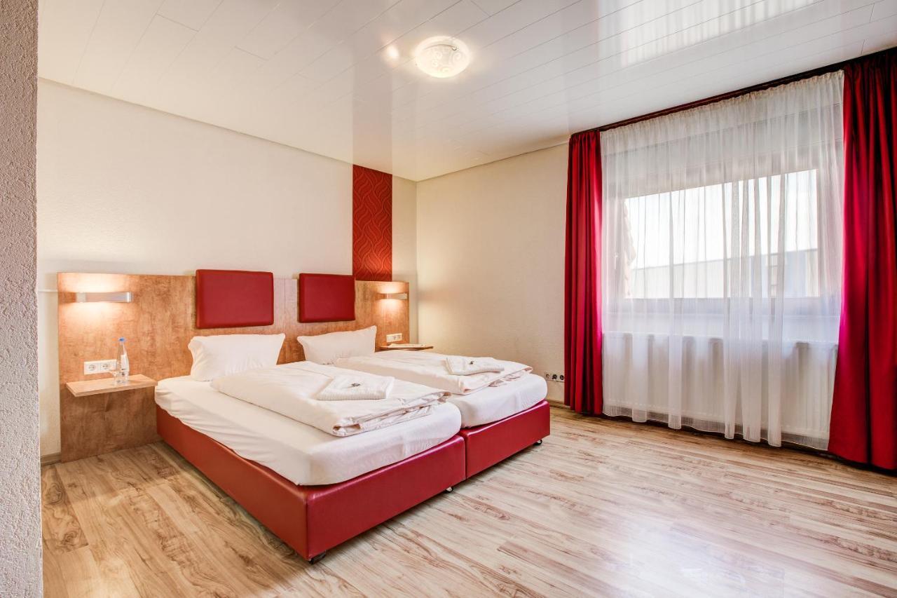 Landhotel Kueffner Pfedelbach Exteriör bild